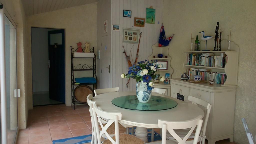 Chambre D'Hotes Armoise Lagord Bilik gambar